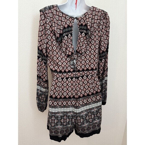 Wild Blue Sadie Robertson Romper Womens Large Ruffled Long Sleeve Boho EUC - Picture 3 of 6
